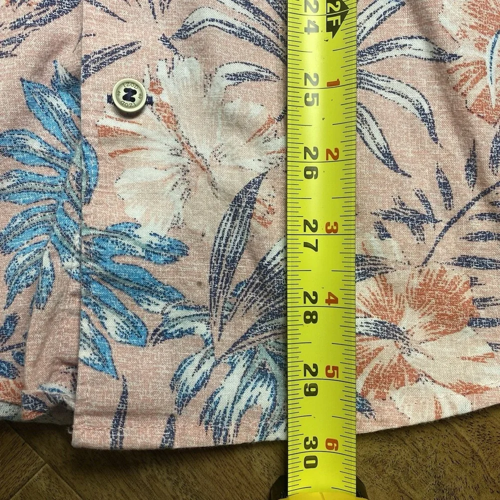 IZOD Saltwater Floral Shirt Mens M Pink Blue Peony Hawaiian Woven Short Sleeve‎